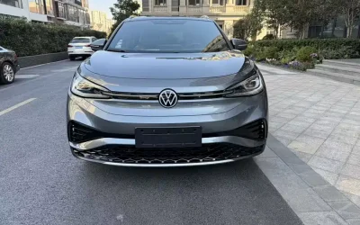 Audi Audi A8 в цвете и кузовом – это идеальный выбор среди китайских автомобилей. Доступная цена и надежность гарантированы.
