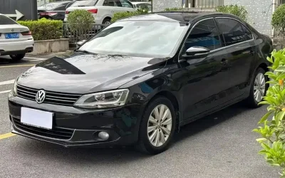 Volkswagen Volkswagen Passat в цвете и кузовом – это идеальный выбор среди китайских автомобилей. Доступная цена и надежность гарантированы.