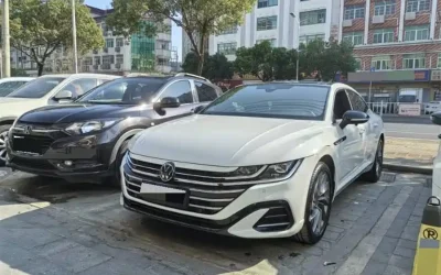 Volkswagen Volkswagen Bora в цвете и кузовом – это идеальный выбор среди китайских автомобилей. Доступная цена и надежность гарантированы.