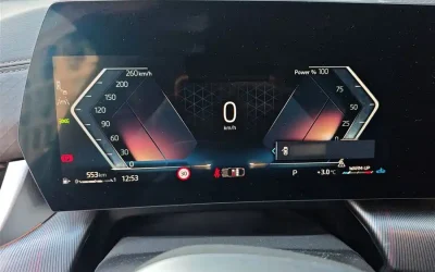 BMW BMW 3 Series в цвете и кузовом – это идеальный выбор среди китайских автомобилей. Доступная цена и надежность гарантированы.