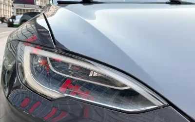 Tesla Tesla Model 3 в цвете и кузовом – это идеальный выбор среди китайских автомобилей. Доступная цена и надежность гарантированы.