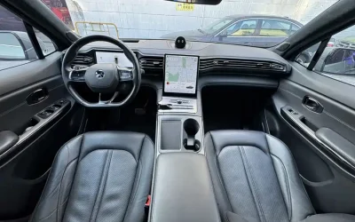 NIO NIO ES8 в цвете и кузовом – это идеальный выбор среди китайских автомобилей. Доступная цена и надежность гарантированы.