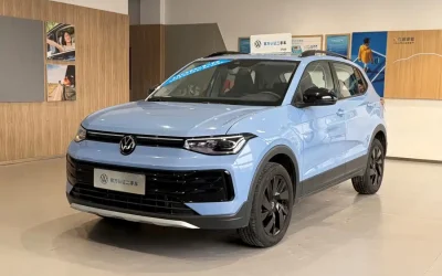 Volkswagen Volkswagen Sagitar в цвете и кузовом – это идеальный выбор среди китайских автомобилей. Доступная цена и надежность гарантированы.