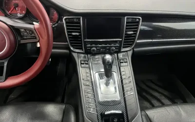 Porsche Porsche Cayenne в цвете и кузовом – это идеальный выбор среди китайских автомобилей. Доступная цена и надежность гарантированы.
