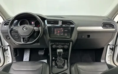 Volkswagen Volkswagen Sagitar в цвете и кузовом – это идеальный выбор среди китайских автомобилей. Доступная цена и надежность гарантированы.