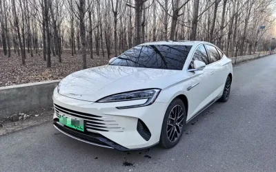 BYD BYD Seal 05 DM-i в цвете и кузовом – это идеальный выбор среди китайских автомобилей. Доступная цена и надежность гарантированы.