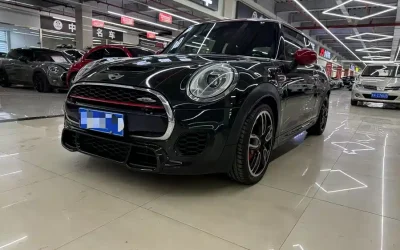 MINI MINI COUNTRYMAN в цвете и кузовом – это идеальный выбор среди китайских автомобилей. Доступная цена и надежность гарантированы.