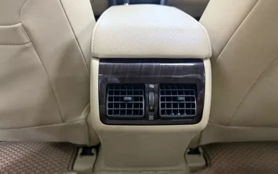 Toyota Toyota Corolla Cross в цвете и кузовом – это идеальный выбор среди китайских автомобилей. Доступная цена и надежность гарантированы.