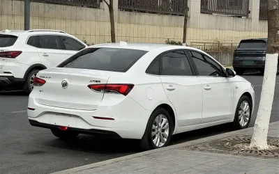 Audi Audi A8 в цвете и кузовом – это идеальный выбор среди китайских автомобилей. Доступная цена и надежность гарантированы.