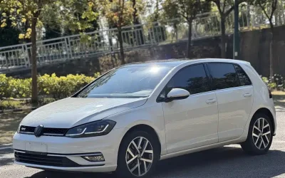 Volkswagen Volkswagen Passat в цвете и кузовом – это идеальный выбор среди китайских автомобилей. Доступная цена и надежность гарантированы.