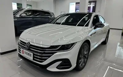 Volkswagen Volkswagen Jetta в цвете и кузовом – это идеальный выбор среди китайских автомобилей. Доступная цена и надежность гарантированы.