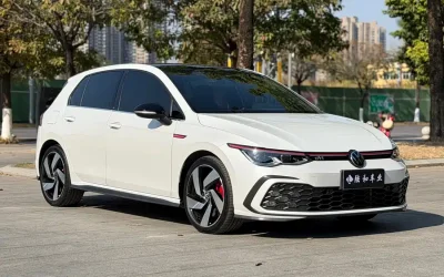 Volkswagen Volkswagen Lavida в цвете и кузовом – это идеальный выбор среди китайских автомобилей. Доступная цена и надежность гарантированы.