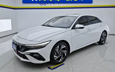 Hyundai Hyundai Elantra в цвете и кузовом – это идеальный выбор среди китайских автомобилей. Доступная цена и надежность гарантированы.
