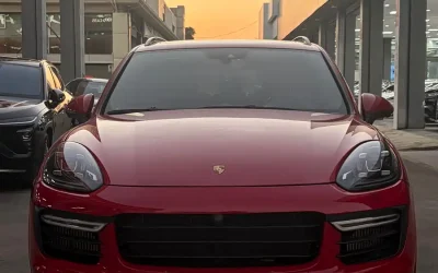 Porsche Porsche Cayenne в цвете и кузовом – это идеальный выбор среди китайских автомобилей. Доступная цена и надежность гарантированы.