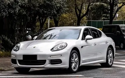 Porsche Porsche Cayenne в цвете и кузовом – это идеальный выбор среди китайских автомобилей. Доступная цена и надежность гарантированы.