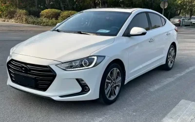 Hyundai Hyundai Elantra в цвете и кузовом – это идеальный выбор среди китайских автомобилей. Доступная цена и надежность гарантированы.