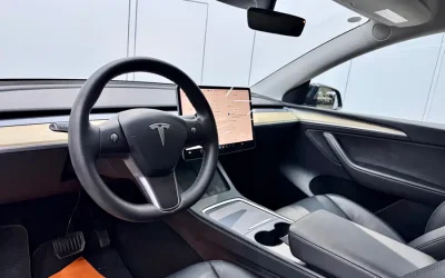 Audi Audi A8 в цвете и кузовом – это идеальный выбор среди китайских автомобилей. Доступная цена и надежность гарантированы.