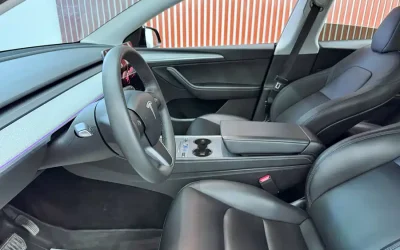 Audi Audi A8 в цвете и кузовом – это идеальный выбор среди китайских автомобилей. Доступная цена и надежность гарантированы.