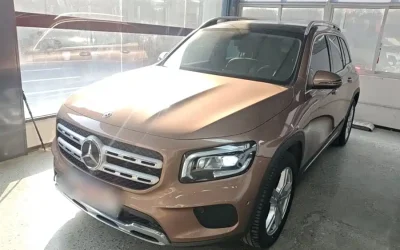 Mercedes-Benz Mercedes-Benz C-Class в цвете и кузовом – это идеальный выбор среди китайских автомобилей. Доступная цена и надежность гарантированы.