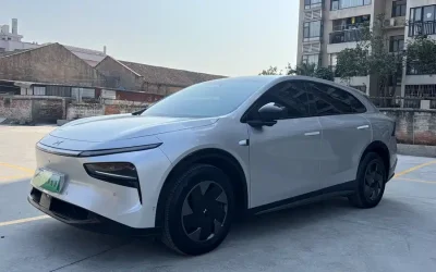 Xpeng Xpeng G3 в цвете и кузовом – это идеальный выбор среди китайских автомобилей. Доступная цена и надежность гарантированы.