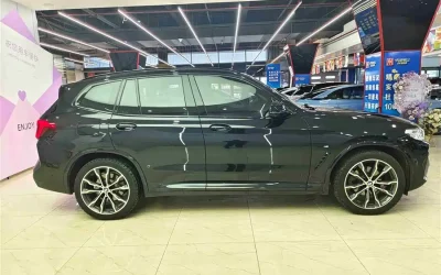 Audi Audi A8 в цвете и кузовом – это идеальный выбор среди китайских автомобилей. Доступная цена и надежность гарантированы.