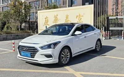 Hyundai Hyundai Elantra в цвете и кузовом – это идеальный выбор среди китайских автомобилей. Доступная цена и надежность гарантированы.