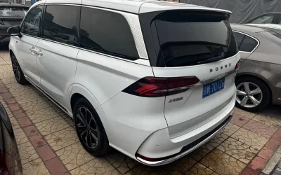 Audi Audi A8 в цвете и кузовом – это идеальный выбор среди китайских автомобилей. Доступная цена и надежность гарантированы.