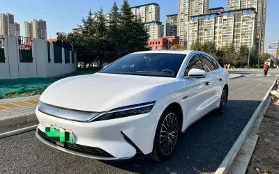 BYD BYD Song L DM-i в цвете и кузовом – это идеальный выбор среди китайских автомобилей. Доступная цена и надежность гарантированы.