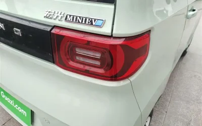 Audi Audi A8 в цвете и кузовом – это идеальный выбор среди китайских автомобилей. Доступная цена и надежность гарантированы.