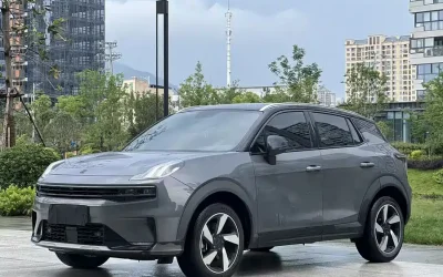 Lynk & Co Lynk & Co 02 в цвете и кузовом – это идеальный выбор среди китайских автомобилей. Доступная цена и надежность гарантированы.