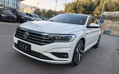 Volkswagen Volkswagen Jetta в цвете и кузовом – это идеальный выбор среди китайских автомобилей. Доступная цена и надежность гарантированы.