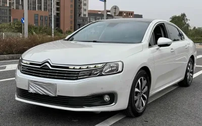Citroen Citroen в цвете Citroen и кузовом Citroen – это идеальный выбор среди китайских автомобилей. Доступная цена и надежность гарантированы.