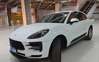 Porsche Porsche Cayenne в цвете и кузовом – это идеальный выбор среди китайских автомобилей. Доступная цена и надежность гарантированы.