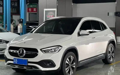 Mercedes-Benz Mercedes-Benz E-Class в цвете и кузовом – это идеальный выбор среди китайских автомобилей. Доступная цена и надежность гарантированы.