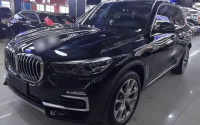 BMW BMW 3 Series в цвете и кузовом – это идеальный выбор среди китайских автомобилей. Доступная цена и надежность гарантированы.