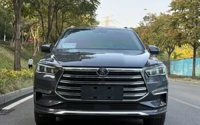 BYD BYD Seal 05 DM-i в цвете и кузовом – это идеальный выбор среди китайских автомобилей. Доступная цена и надежность гарантированы.