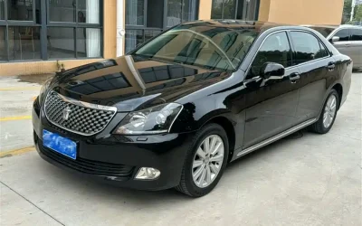 Toyota Toyota Corolla Cross в цвете и кузовом – это идеальный выбор среди китайских автомобилей. Доступная цена и надежность гарантированы.