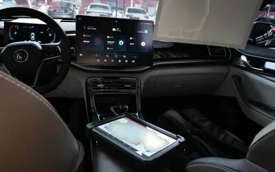 BYD BYD Song L DM-i в цвете и кузовом – это идеальный выбор среди китайских автомобилей. Доступная цена и надежность гарантированы.