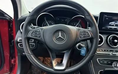 Mercedes-Benz Mercedes-Benz C-Class в цвете и кузовом – это идеальный выбор среди китайских автомобилей. Доступная цена и надежность гарантированы.