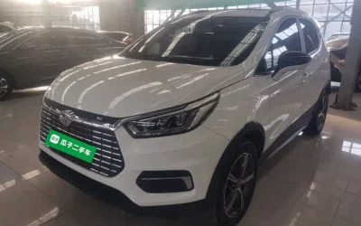 BYD BYD Song L DM-i в цвете и кузовом – это идеальный выбор среди китайских автомобилей. Доступная цена и надежность гарантированы.