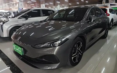 Audi Audi A8 в цвете и кузовом – это идеальный выбор среди китайских автомобилей. Доступная цена и надежность гарантированы.