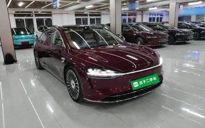 Audi Audi A8 в цвете и кузовом – это идеальный выбор среди китайских автомобилей. Доступная цена и надежность гарантированы.