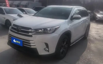 Toyota Toyota Vios в цвете и кузовом – это идеальный выбор среди китайских автомобилей. Доступная цена и надежность гарантированы.