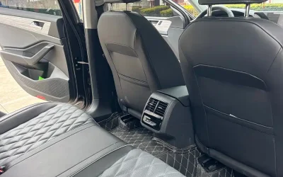 Audi Audi A8 в цвете и кузовом – это идеальный выбор среди китайских автомобилей. Доступная цена и надежность гарантированы.