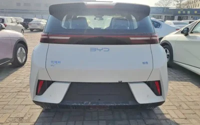 BYD BYD Song L DM-i в цвете и кузовом – это идеальный выбор среди китайских автомобилей. Доступная цена и надежность гарантированы.