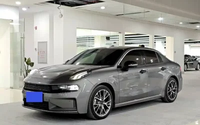 Lynk & Co Lynk & Co 02 в цвете и кузовом – это идеальный выбор среди китайских автомобилей. Доступная цена и надежность гарантированы.