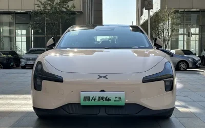 Xpeng Xpeng G3 в цвете и кузовом – это идеальный выбор среди китайских автомобилей. Доступная цена и надежность гарантированы.