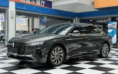Audi Audi A8 в цвете и кузовом – это идеальный выбор среди китайских автомобилей. Доступная цена и надежность гарантированы.
