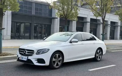 Mercedes-Benz Mercedes-Benz E-Class в цвете и кузовом – это идеальный выбор среди китайских автомобилей. Доступная цена и надежность гарантированы.