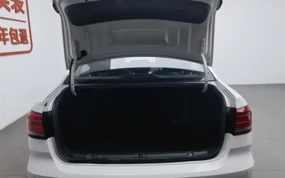 Volkswagen Volkswagen Passat в цвете и кузовом – это идеальный выбор среди китайских автомобилей. Доступная цена и надежность гарантированы.